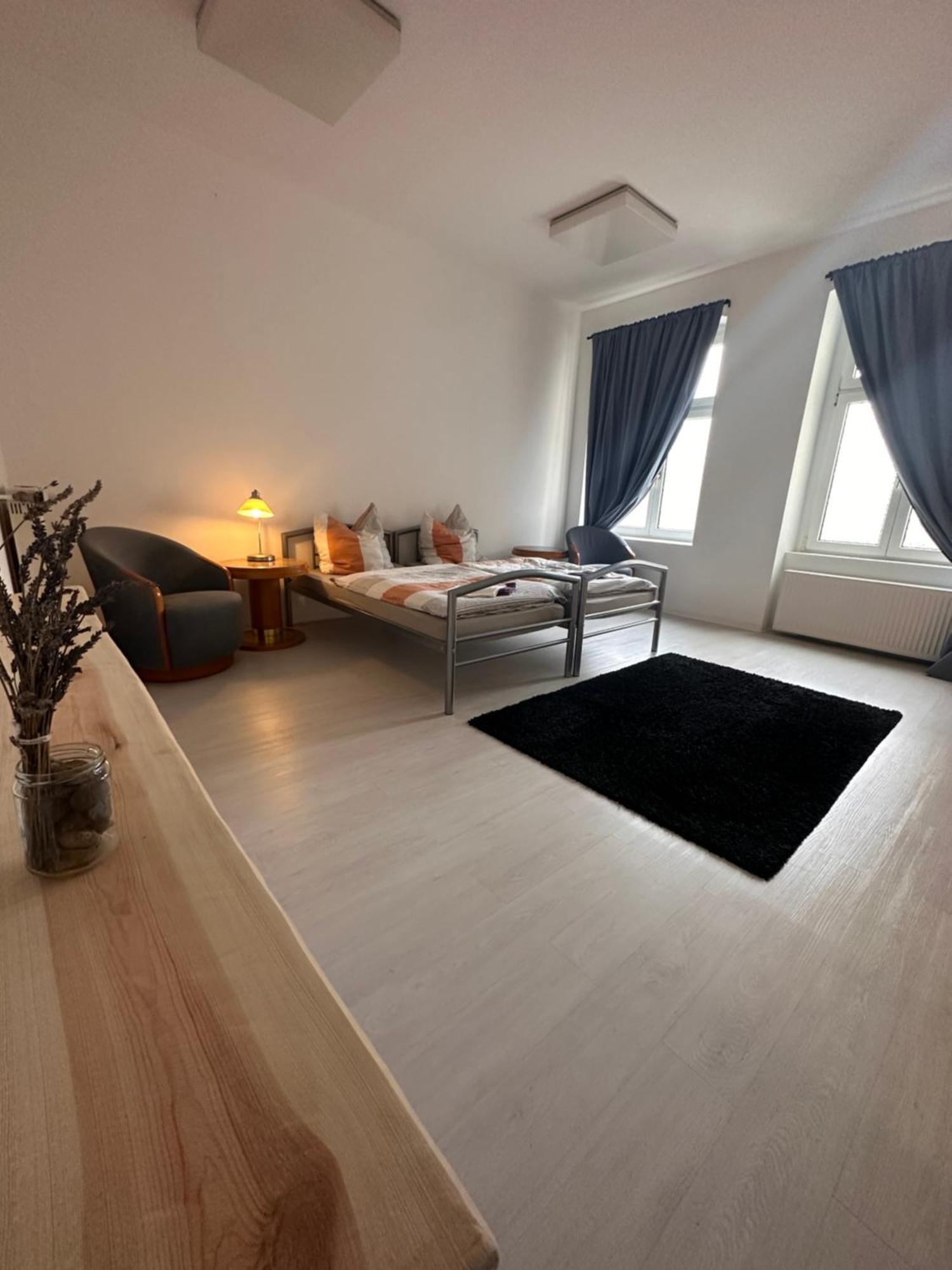 Zentrale Unterkunft Am See Apartment Buckow Exterior foto